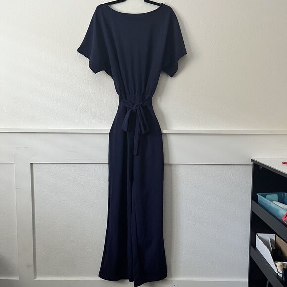 Womens Navy Jumpsuit Short Sleeve Belted Long Pants Back Keyhole Romper Small - Picture 2 of 6